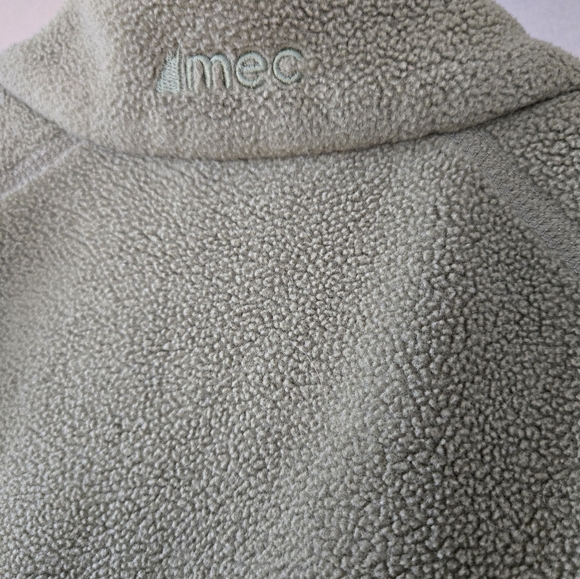 MEC | Women's Olive Green Fleece Jacket, Size S - Picture 4 of 9